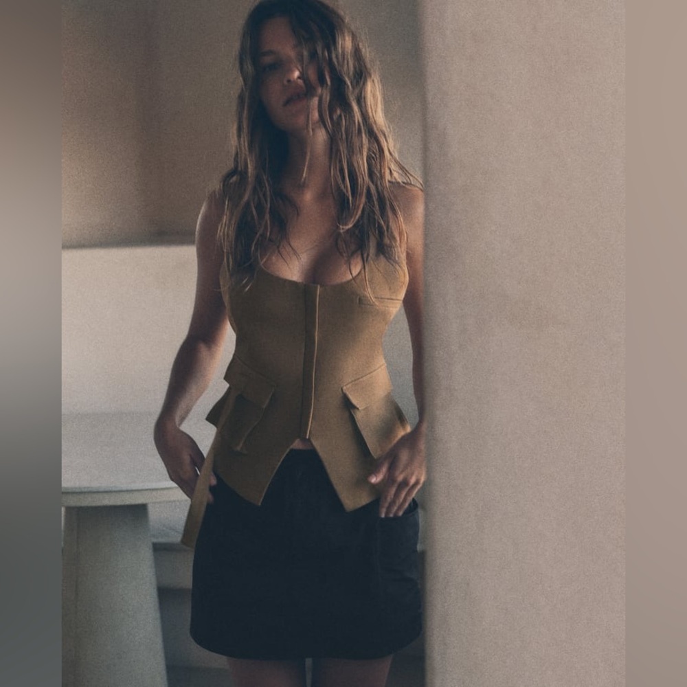 Zara Cargo Zip-Up Vest